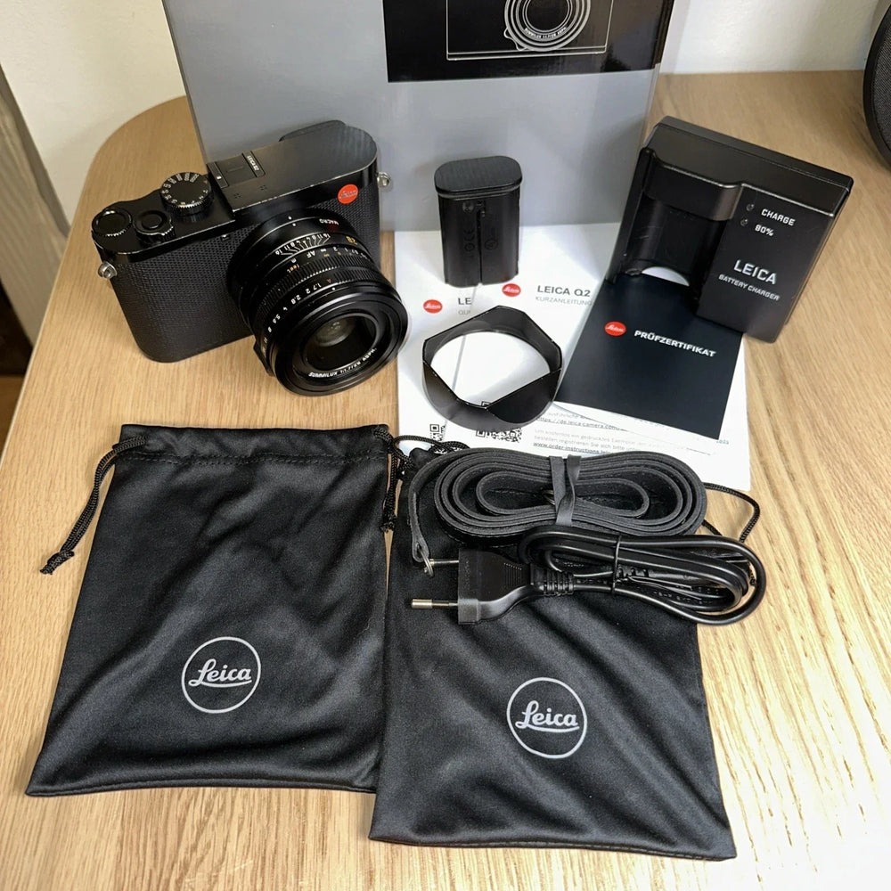 Leica Q2 47.3MP  - Box, Accessories, Complete Set! - US Seller