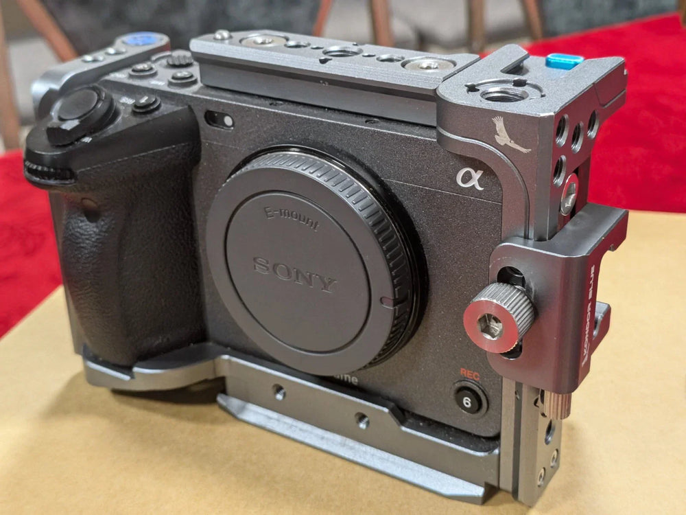 Sony Alpha ILME-FX3 Full-Frame Cinema Camera With Kondor Blue Cage OBO